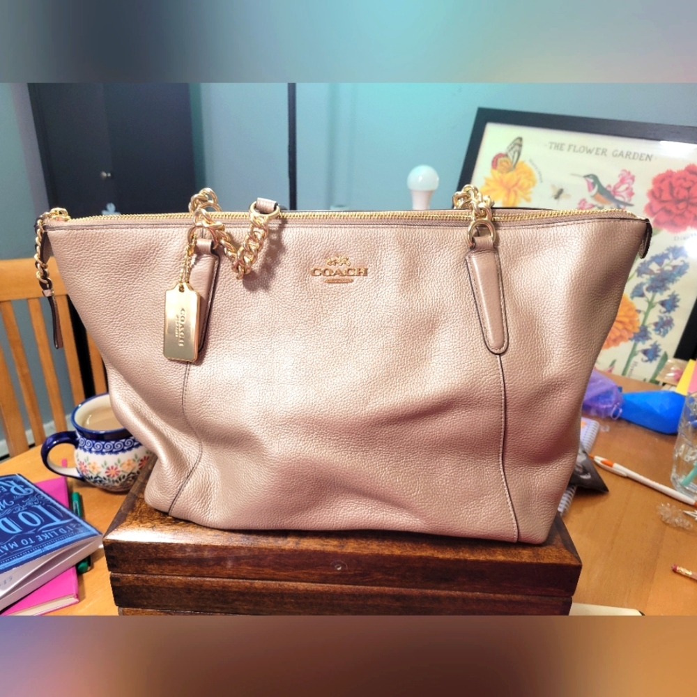 GUC Gold Leather Coach Purse